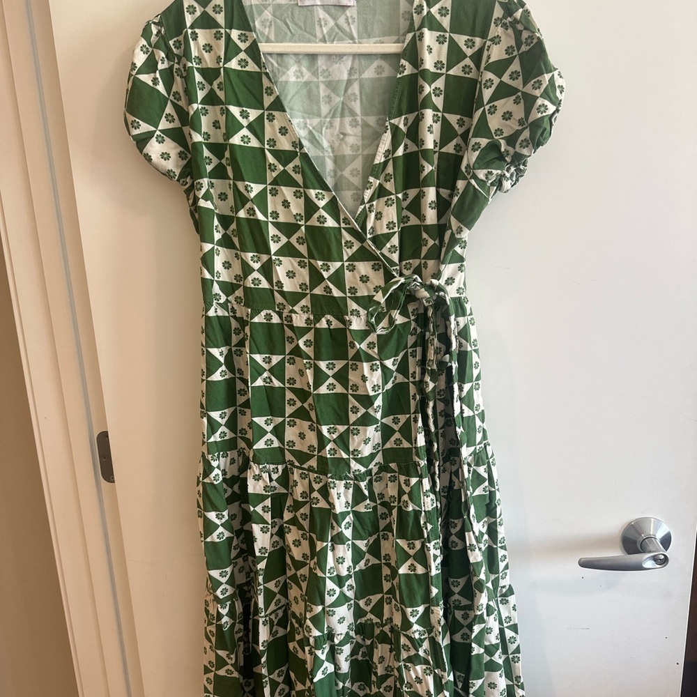 Lisa Says Gah Green Geometric Wrap Dress